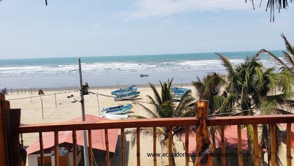 Beachfront hotel for sale in Ecuador