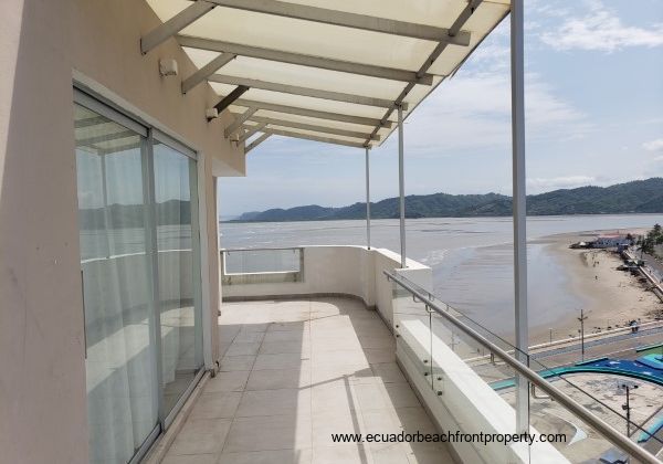 wraparound oceanview terrace on main level with retractable awning