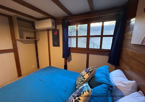 4th bedroom with double bed and AC