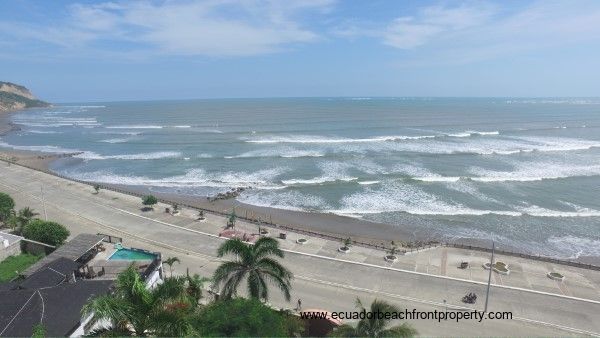 Expansive, warm ocean just beyond the property walls!