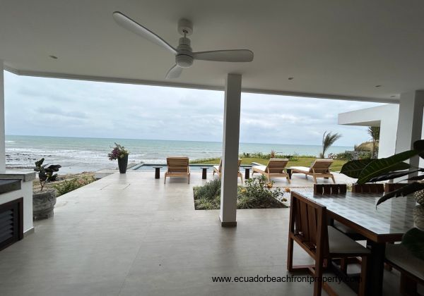 Expansive oceanfront patio