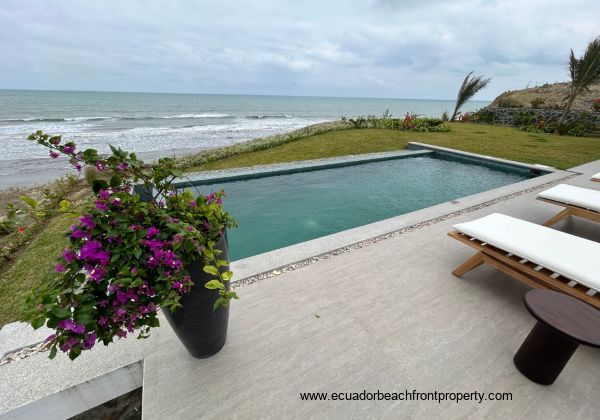 Oceanfront swimming pool