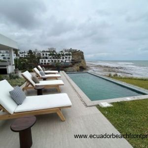 Luxury Oceanfront Villa in Jama Campay Resort 