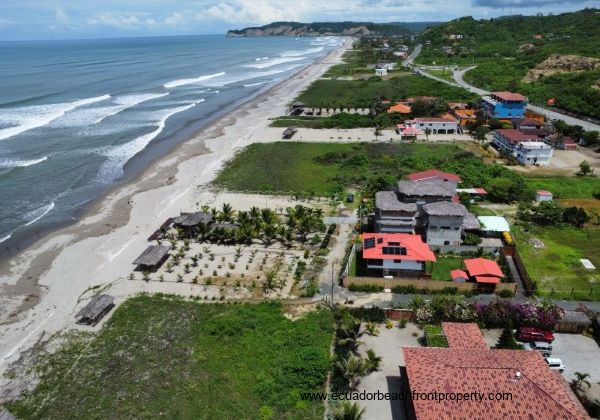 stunning oceanfront retreat (8)