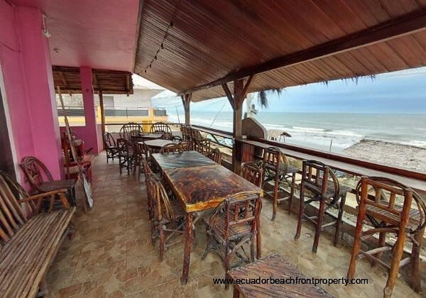 Beachfront hotel for sale in Ecuador