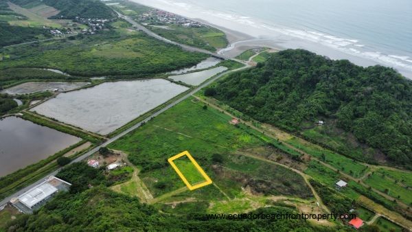 Lot near Briceno Beach, Ecuador